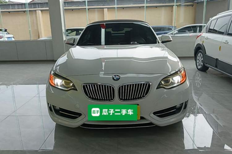 Used BMW 2 Series 2015 218i Convertible Coupe Front