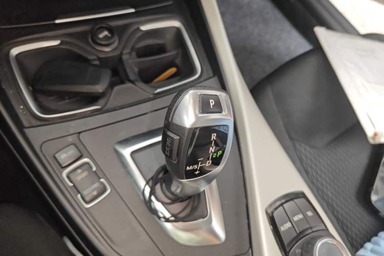 Used BMW 2 Series 2015 218i Gear Lever