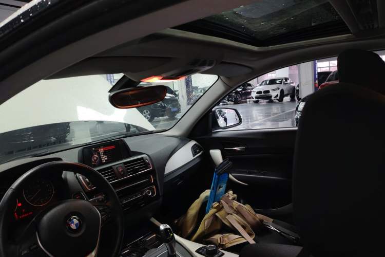 Used BMW 2 Series 2015 218i Headliner