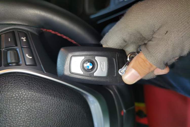 Used BMW 2 Series 2015 218i Interior 1