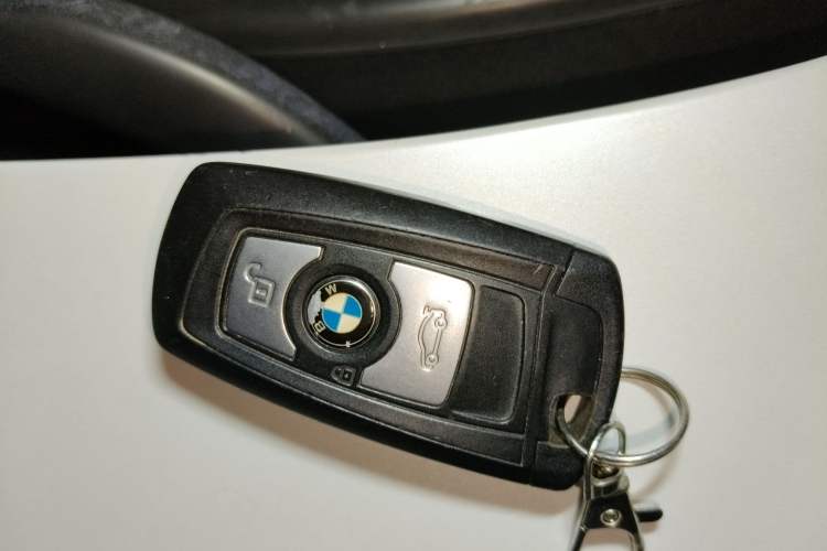 Used BMW 2 Series 2015 218i Convertible Coupe Interior 1