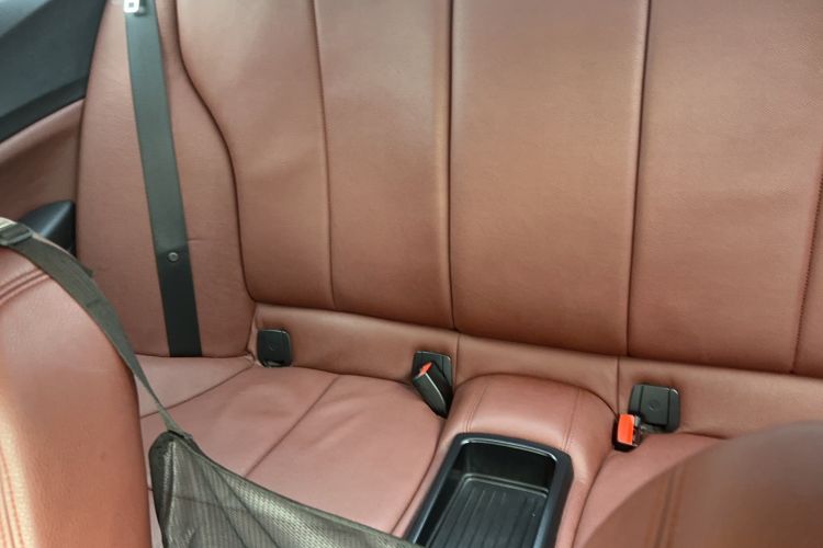 Used BMW 2 Series 2015 218i Interior 4