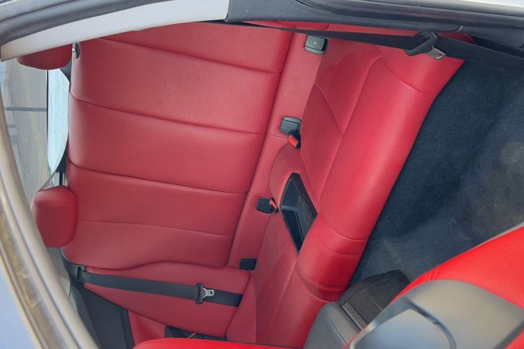 Used BMW 2 Series 2015 218i Interior 4
