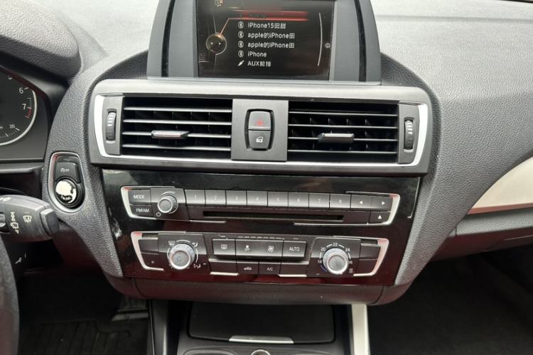 Used BMW 2 Series 2015 218i Interior 8