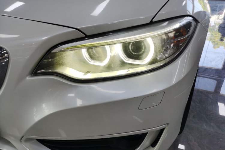 Used BMW 2 Series 2015 218i Convertible Coupe Left Front Headlight
