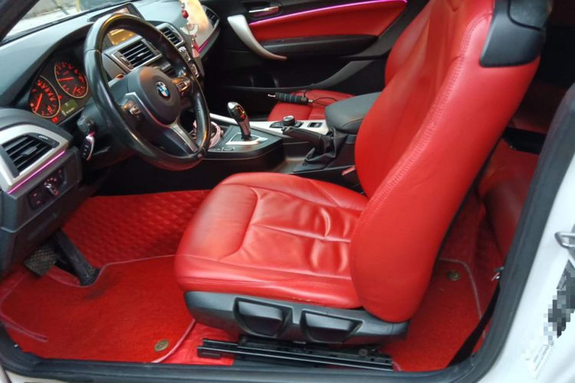 Used BMW 2 Series 2015 218i Convertible Coupe Left Front Seat