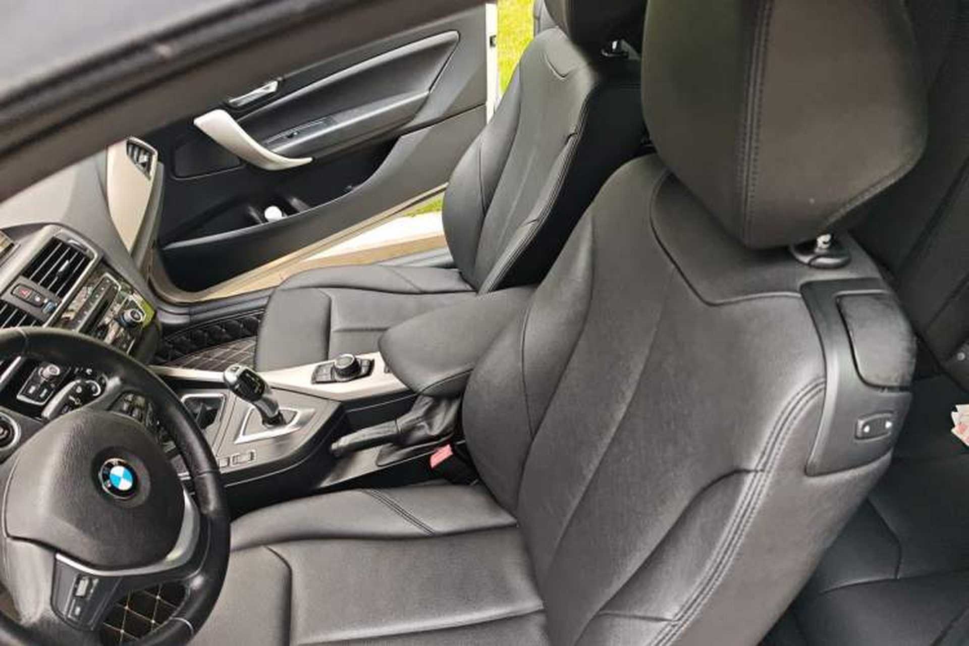 Used BMW 2 Series 2015 220i Convertible Coupe Leading Model Left Front Seat