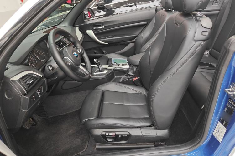 Used BMW 2 Series 2015 220i Convertible Coupe M Sport Edition Left Front Seat