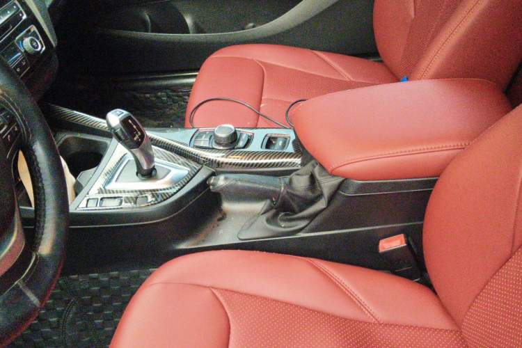 Used BMW 2 Series 2015 218i Convertible Coupe Left Front Seat