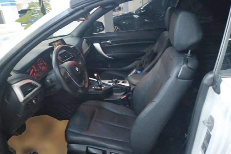 Used BMW 2 Series 2015 218i Convertible Coupe Left Front Seat