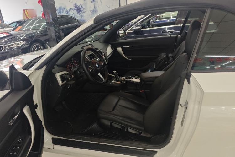 Used BMW 2 Series 2015 218i Convertible Coupe Left Front Seat