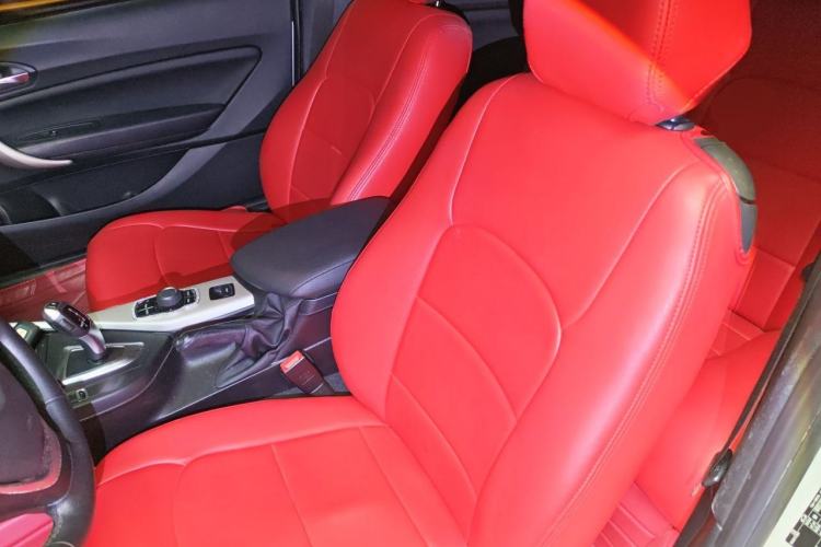 Used BMW 2 Series 2015 218i Convertible Coupe Left Front Seat