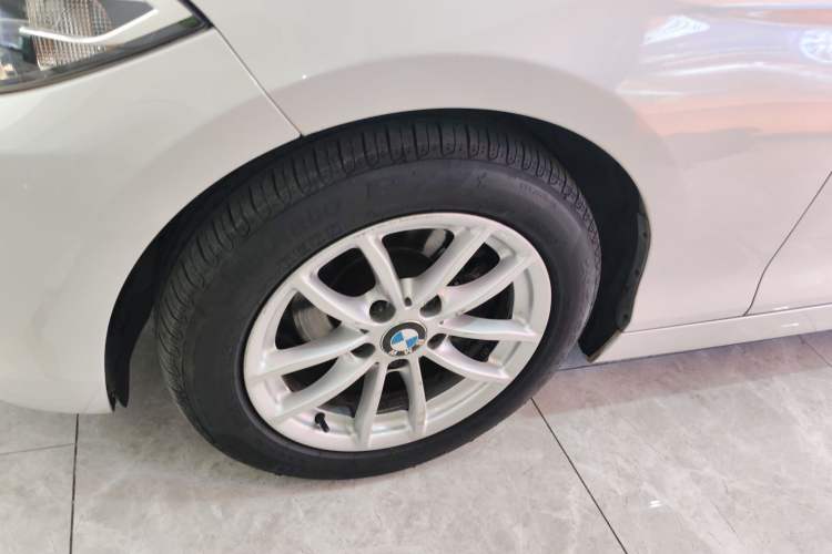 Used BMW 2 Series 2015 218i Left Front Wheel Hub