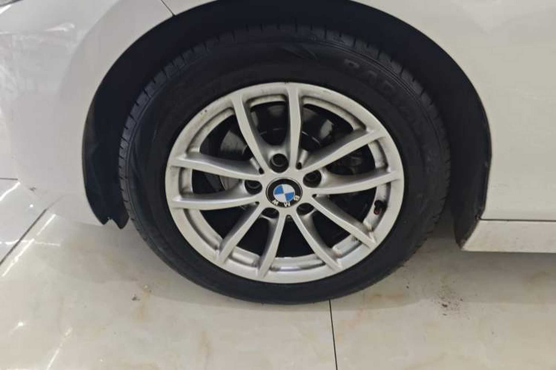Used BMW 2 Series 2015 218i Convertible Coupe Left Front Wheel Hub