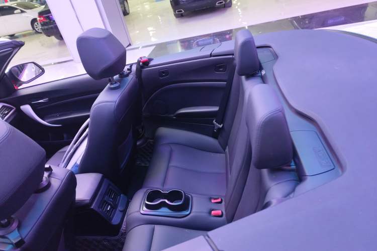 Used BMW 2 Series 2015 218i Convertible Coupe Left Rear Seat
