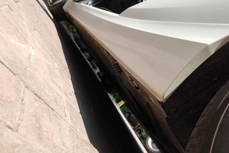 Used BMW 2 Series 2015 218i Left Side Sill