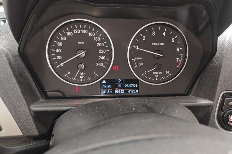 Used BMW 2 Series 2015 218i Odometer Close Up