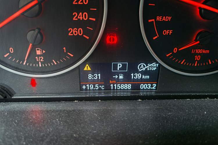 Used BMW 2 Series 2015 218i Convertible Coupe Odometer Close Up