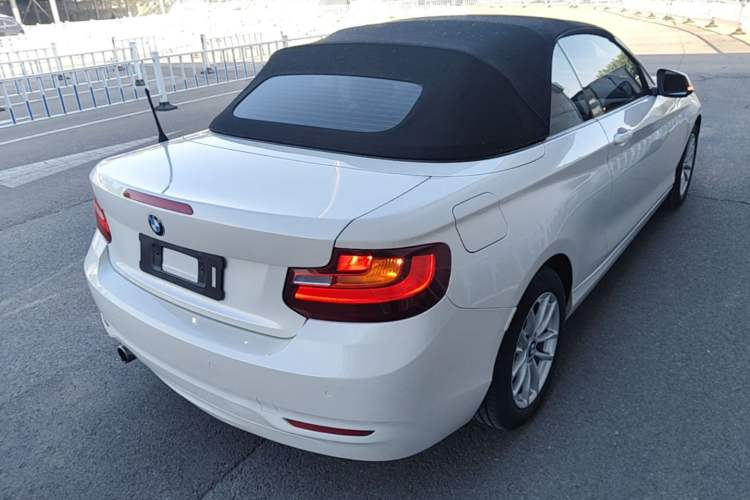 Used BMW 2 Series 2015 218i Convertible Coupe Rear Right 45 Deg