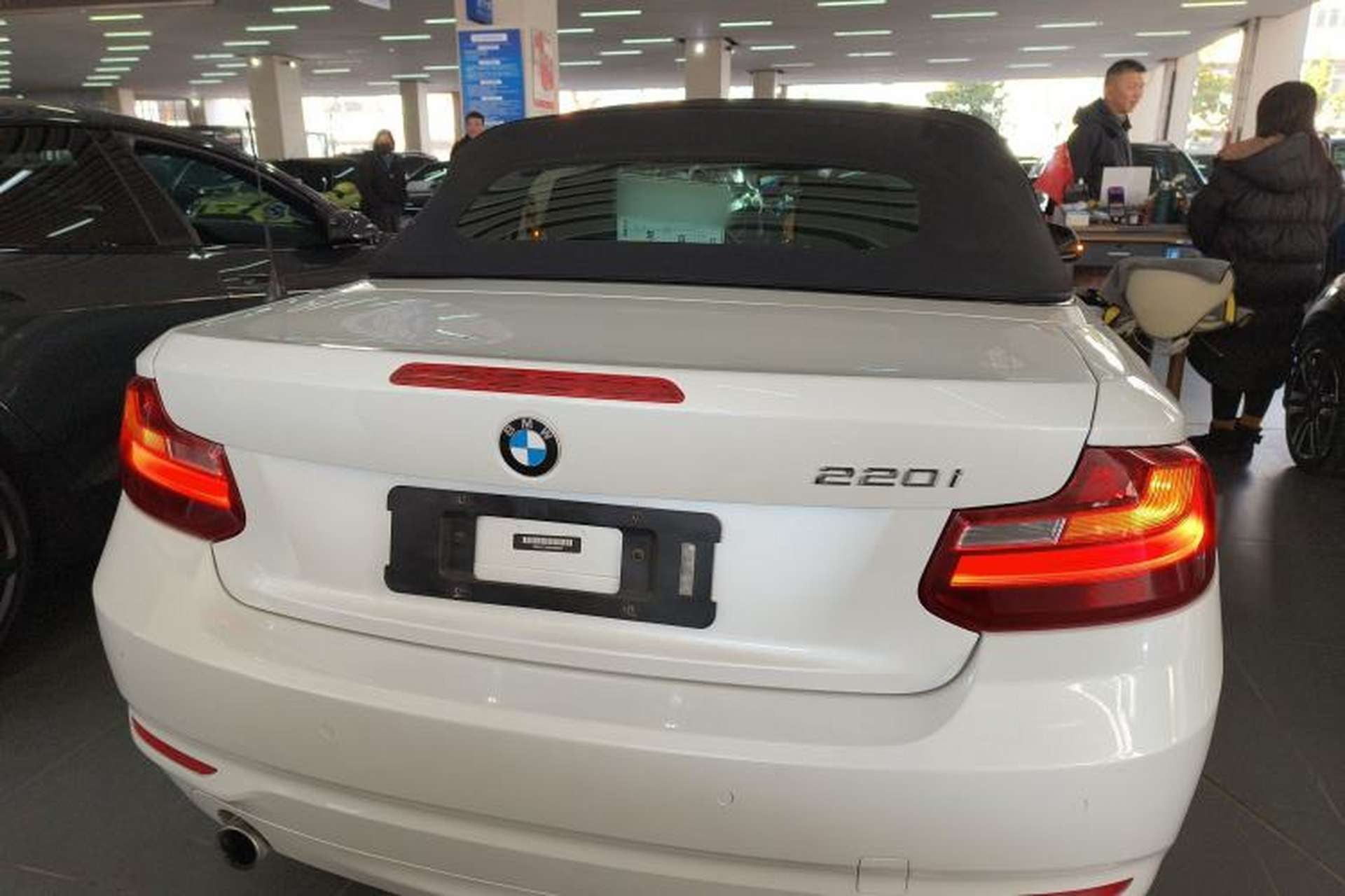 Used BMW 2 Series 2015 220i Convertible Coupe Leading Model Rear