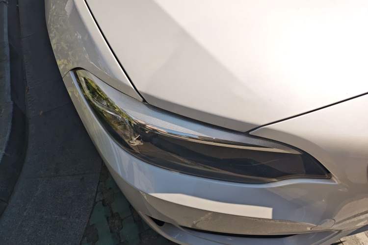 Used BMW 2 Series 2015 218i Right Front Headlight
