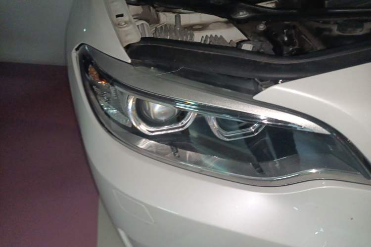 Used BMW 2 Series 2015 218i Convertible Coupe Right Front Headlight