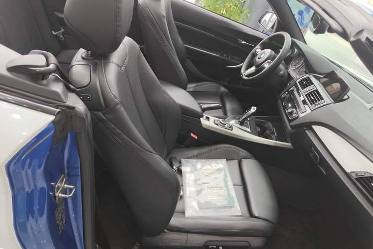 Used BMW 2 Series 2015 220i Convertible Coupe M Sport Edition Right Front Seat