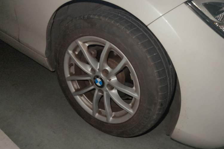 Used BMW 2 Series 2015 218i Right Front Wheel Hub