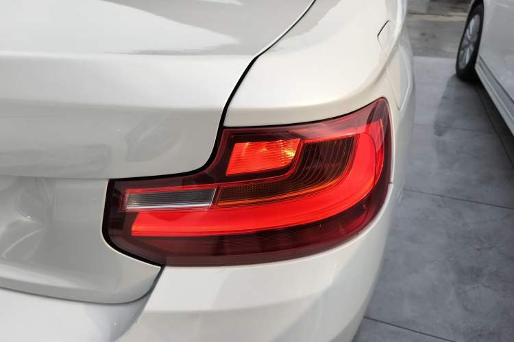 Used BMW 2 Series 2015 218i Convertible Coupe Right Rear Taillight