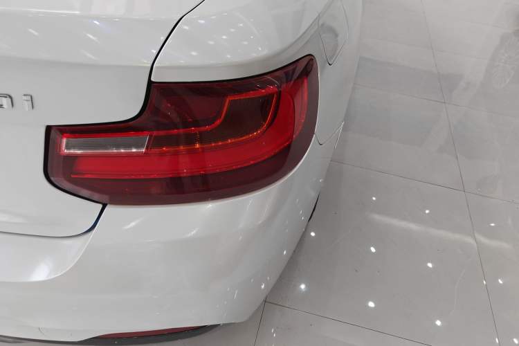 Used BMW 2 Series 2015 220i Convertible Coupe M Sport Edition Right Rear Taillight