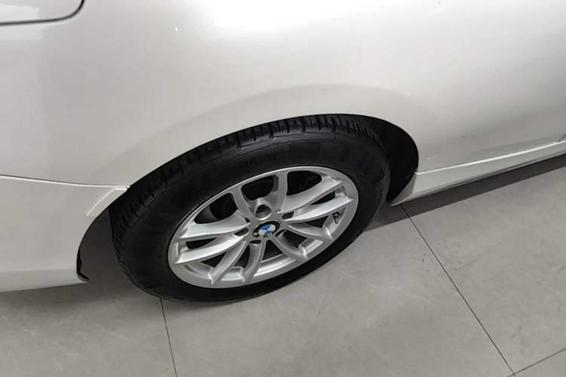Used BMW 2 Series 2015 218i Convertible Coupe Right Rear Wheel Hub