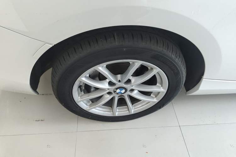 Used BMW 2 Series 2015 218i Right Rear Wheel Hub