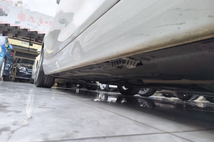 Used BMW 2 Series 2015 218i Convertible Coupe Right Side Sill