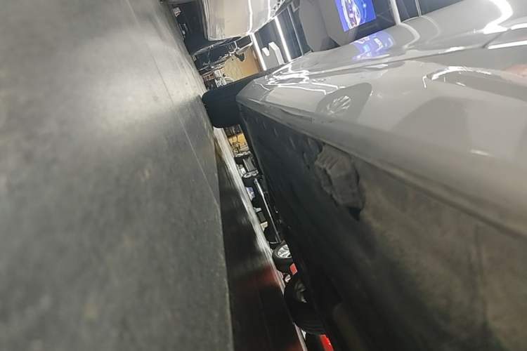 Used BMW 2 Series 2015 220i Convertible Coupe Leading Model Right Side Sill