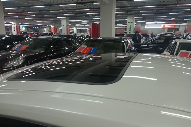Used BMW 2 Series 2015 218i Roof