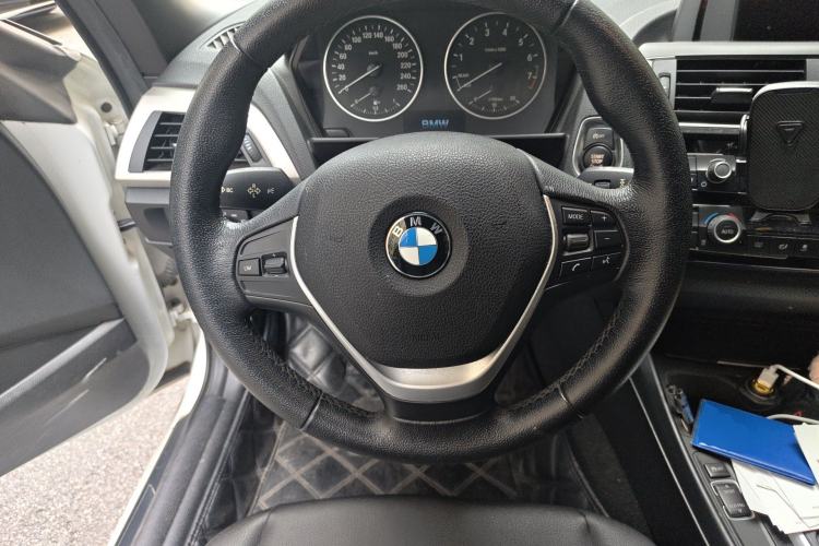 Used BMW 2 Series 2015 218i Convertible Coupe Steering Wheel