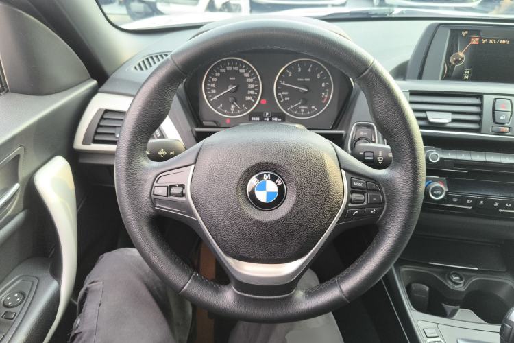Used BMW 2 Series 2015 218i Convertible Coupe Steering Wheel