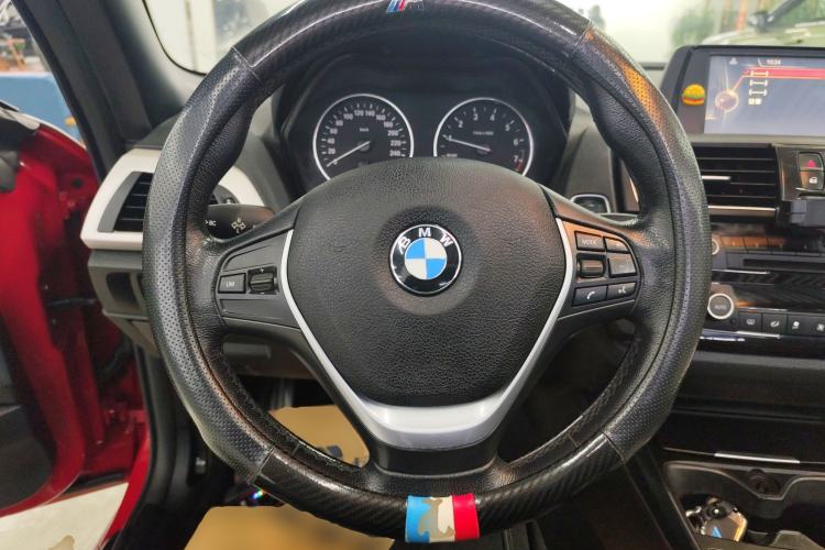 Used BMW 2 Series 2015 218i Convertible Coupe Steering Wheel
