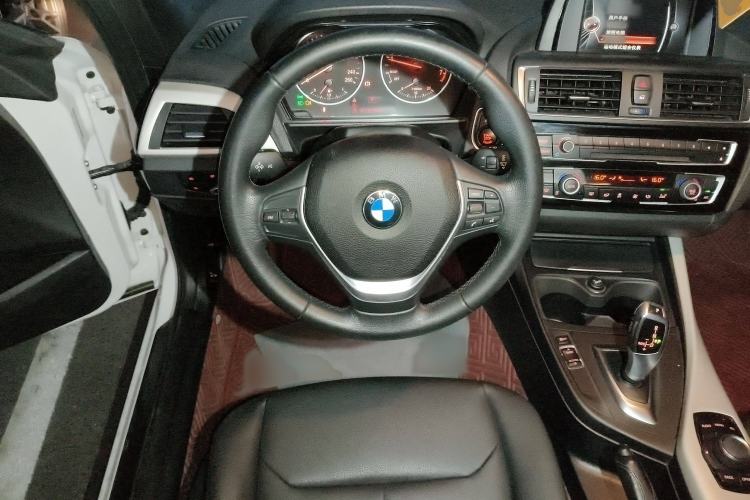 Used BMW 2 Series 2015 218i Convertible Coupe Steering Wheel