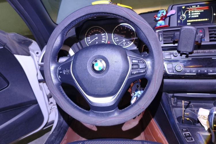 Used BMW 2 Series 2015 218i Convertible Coupe Steering Wheel