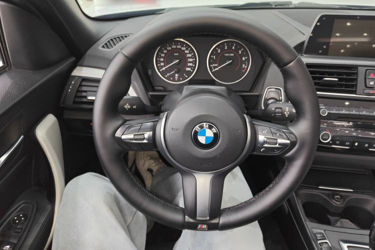 Used BMW 2 Series 2015 220i Convertible Coupe M Sport Edition Steering Wheel