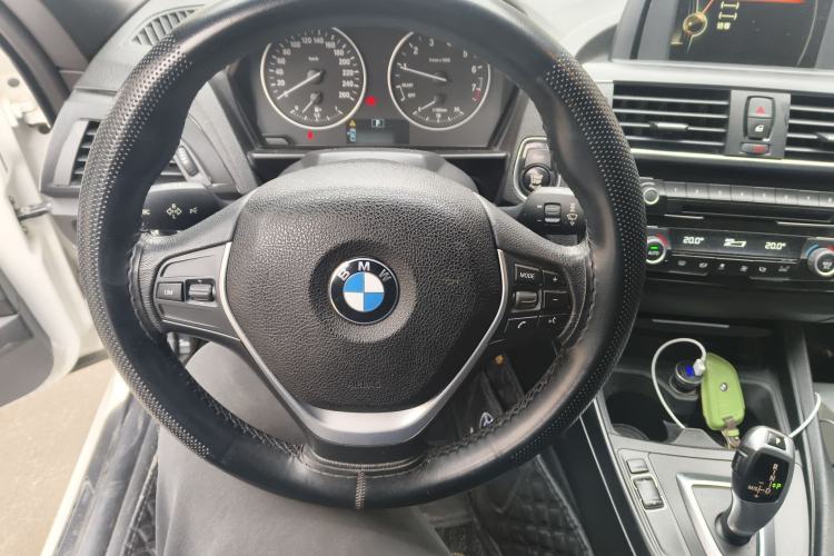Used BMW 2 Series 2015 218i Convertible Coupe Steering Wheel