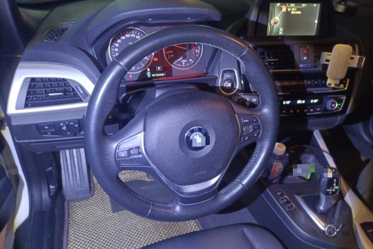 Used BMW 2 Series 2015 218i Convertible Coupe Steering Wheel