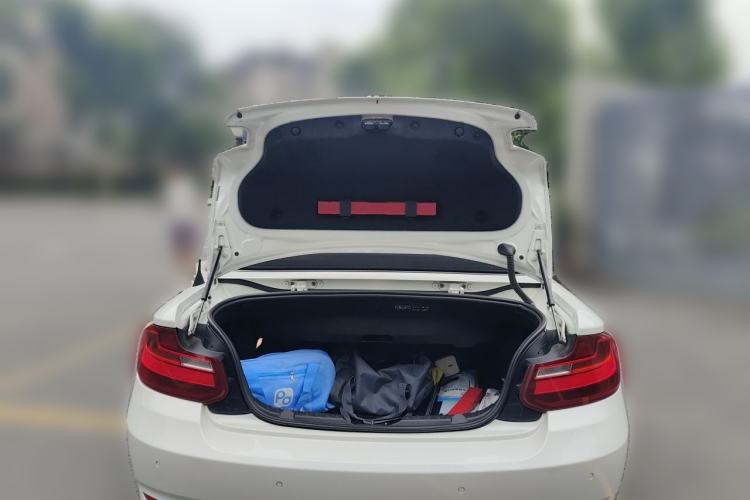 Used BMW 2 Series 2015 218i Convertible Coupe Trunk