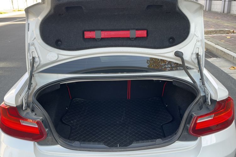 Used BMW 2 Series 2015 218i Trunk