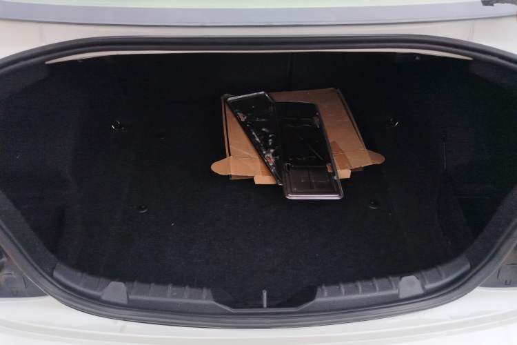 Used BMW 2 Series 2015 218i Trunk