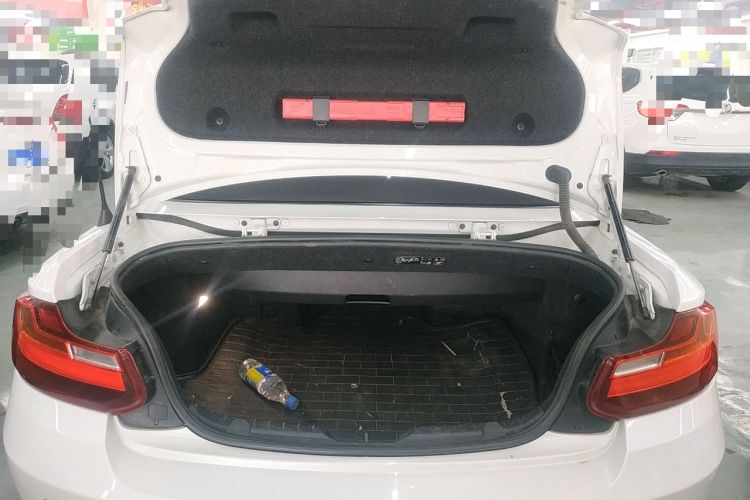 Used BMW 2 Series 2015 218i Convertible Coupe Trunk