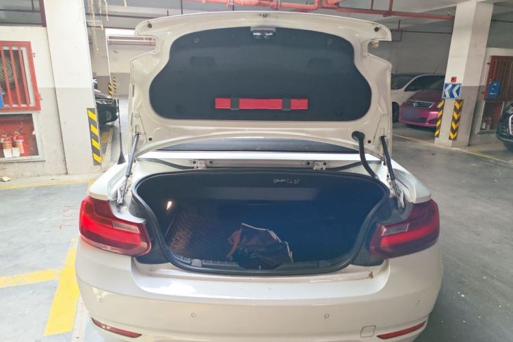 Used BMW 2 Series 2015 218i Convertible Coupe Trunk