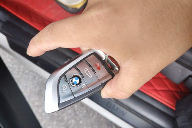 Used BMW 2 Series 2015 218i Convertible Coupe Vehicle Key