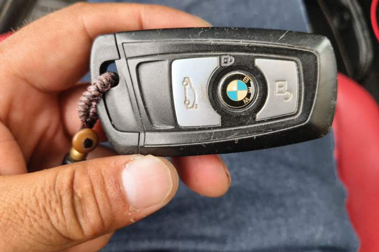 Used BMW 2 Series 2015 218i Vehicle Key